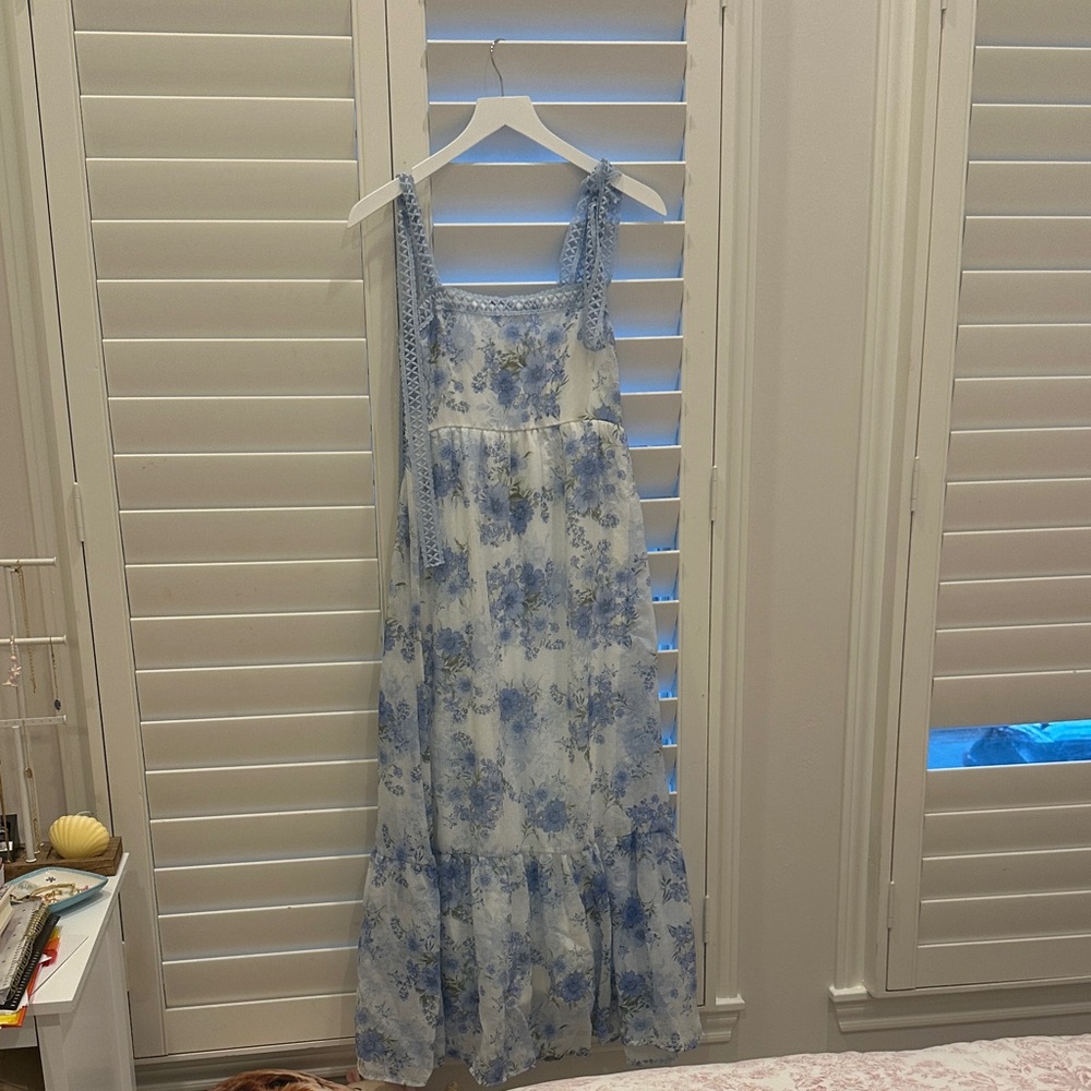 Floral Blue and White Maxi Dress